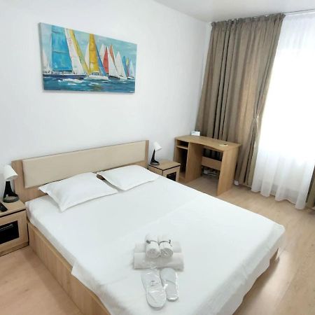 Hotel Studio Titan Bucarest Extérieur photo