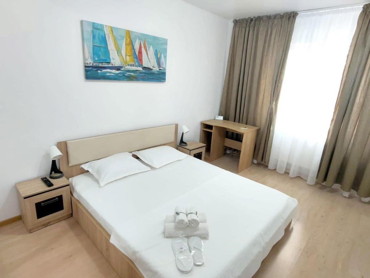 Hotel Studio Titan Bucarest Extérieur photo